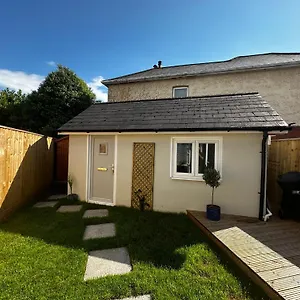 https://cosy-southbourne-studio.bournemouth-hotels.org