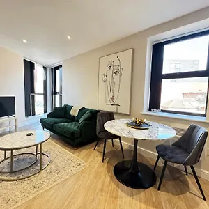 https://central-leeds-1-bedroom-flat.yorkshirehotels.net